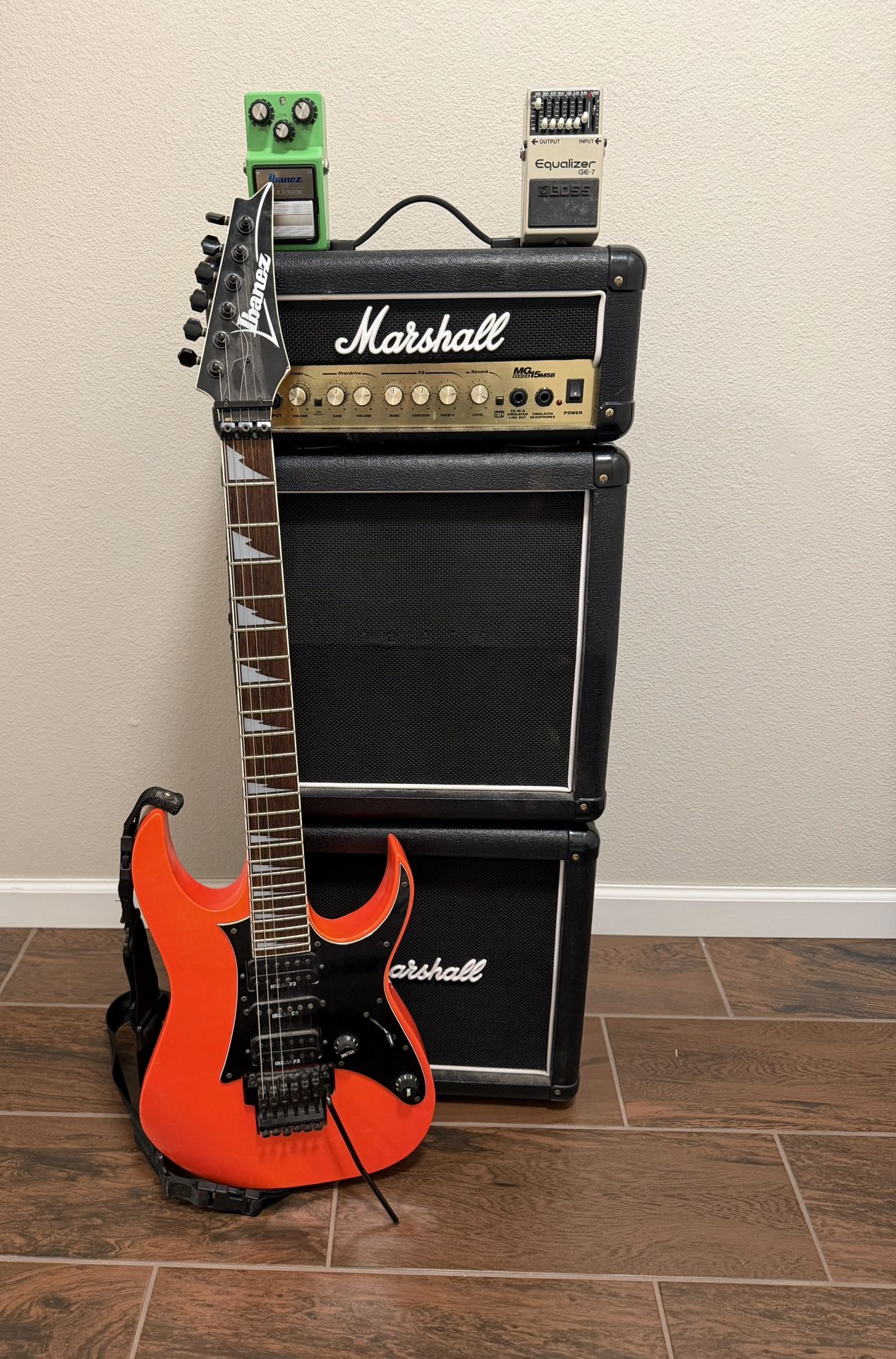 Ibanez Guitar / Marshall Speaker MG15MSII Micro Stack / Boss GE-7 Equalizer / Ibanez TS9 Pedal Lot