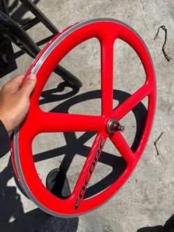 Red Encore Carbon Rim 700c