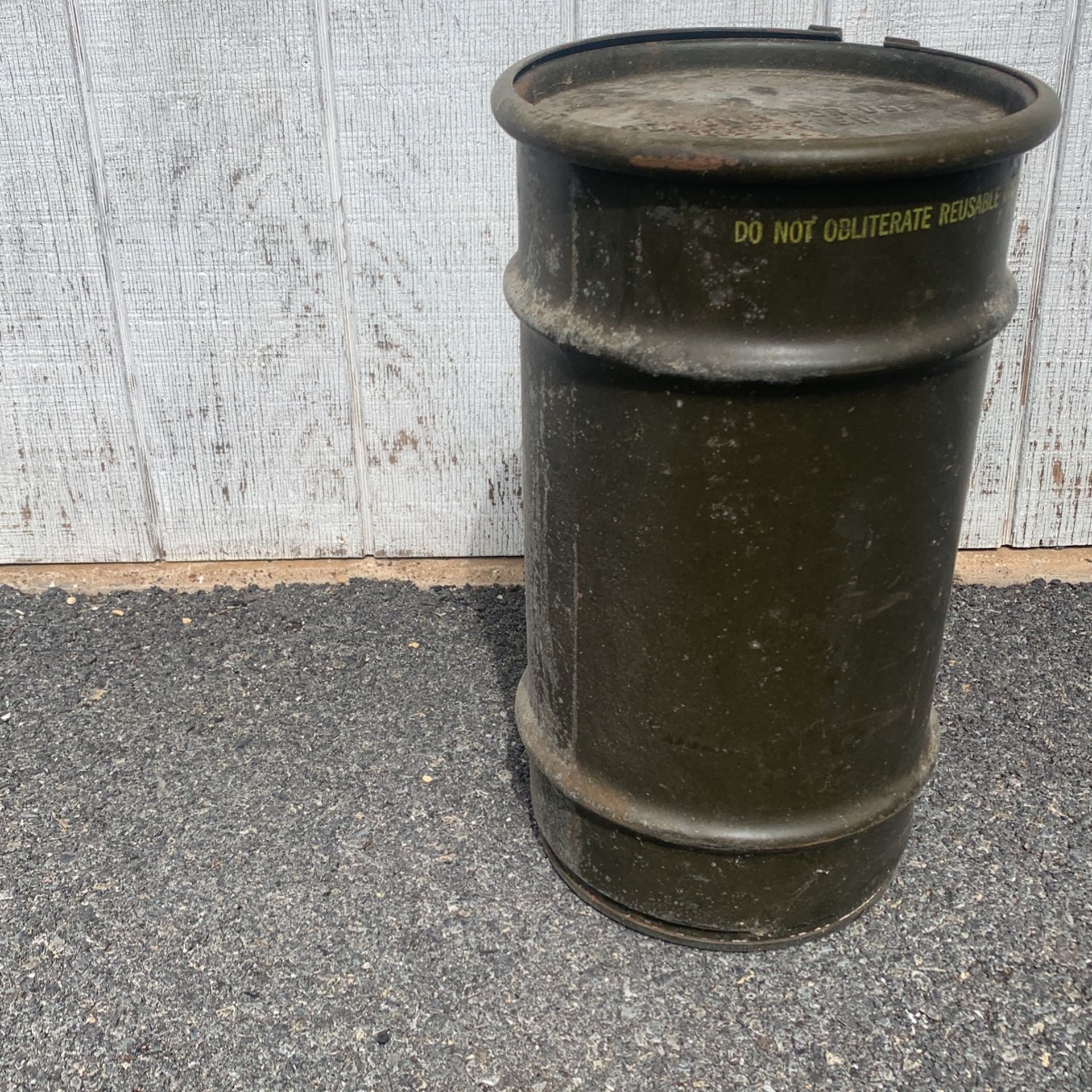 Re Usable Vintage Drum