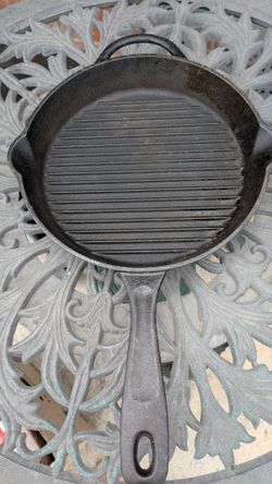 cast iron skillet