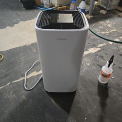 70 Pint Dehumidifier New