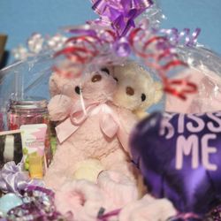 Valentine Gift Basket 