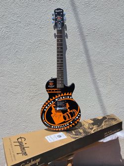 Guitar by the (man himself )