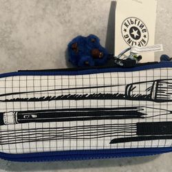 Kipling cosmetic/pencil pouch
