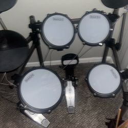 Drum Set Simmons Titan 50