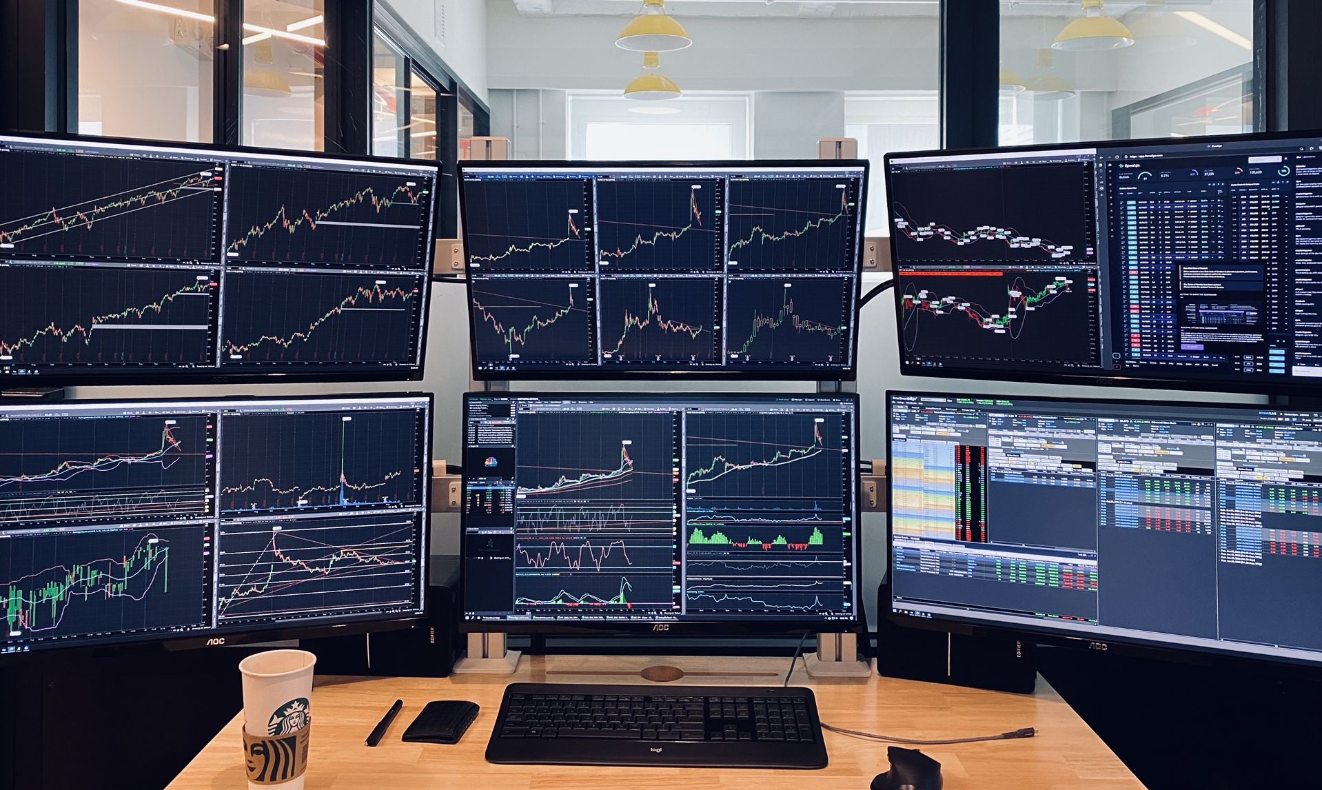 AOC U2790VQ 27” 4K monitors