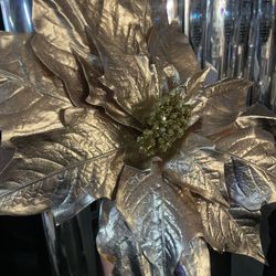 Beautiful ROSE GOLD Poinsettias And Glittered Floral Stems