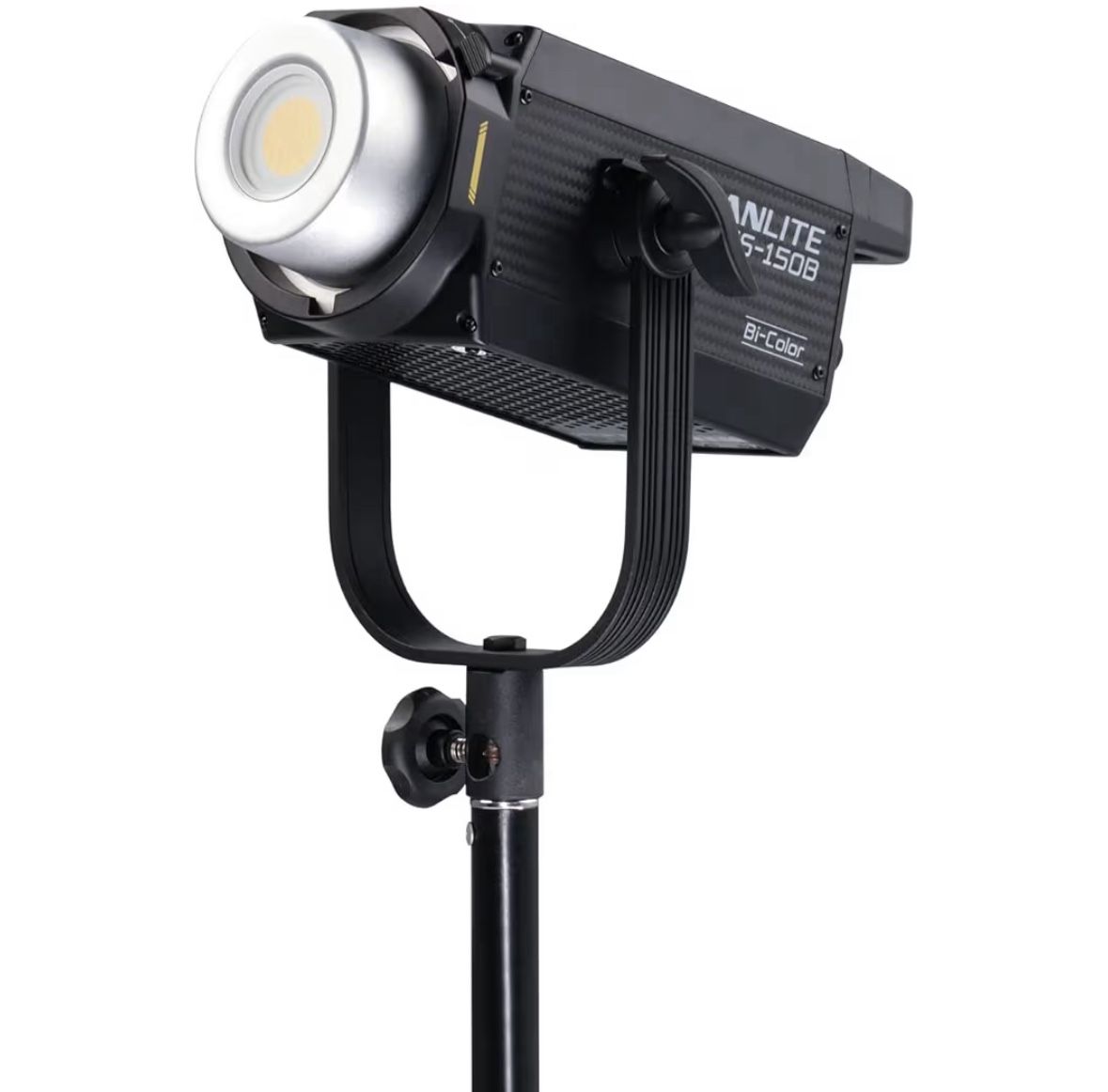 Nanlite FS-150B + 2 Tripods
