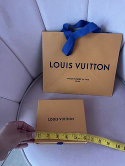 LOUIS VUITTON Box 