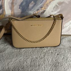 Michael Kors Crossbody 