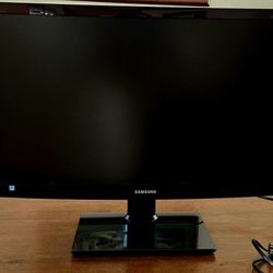 27 Inch Samsung SyncMaster Monitor With Stand