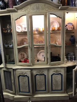 2 piece vintage break front