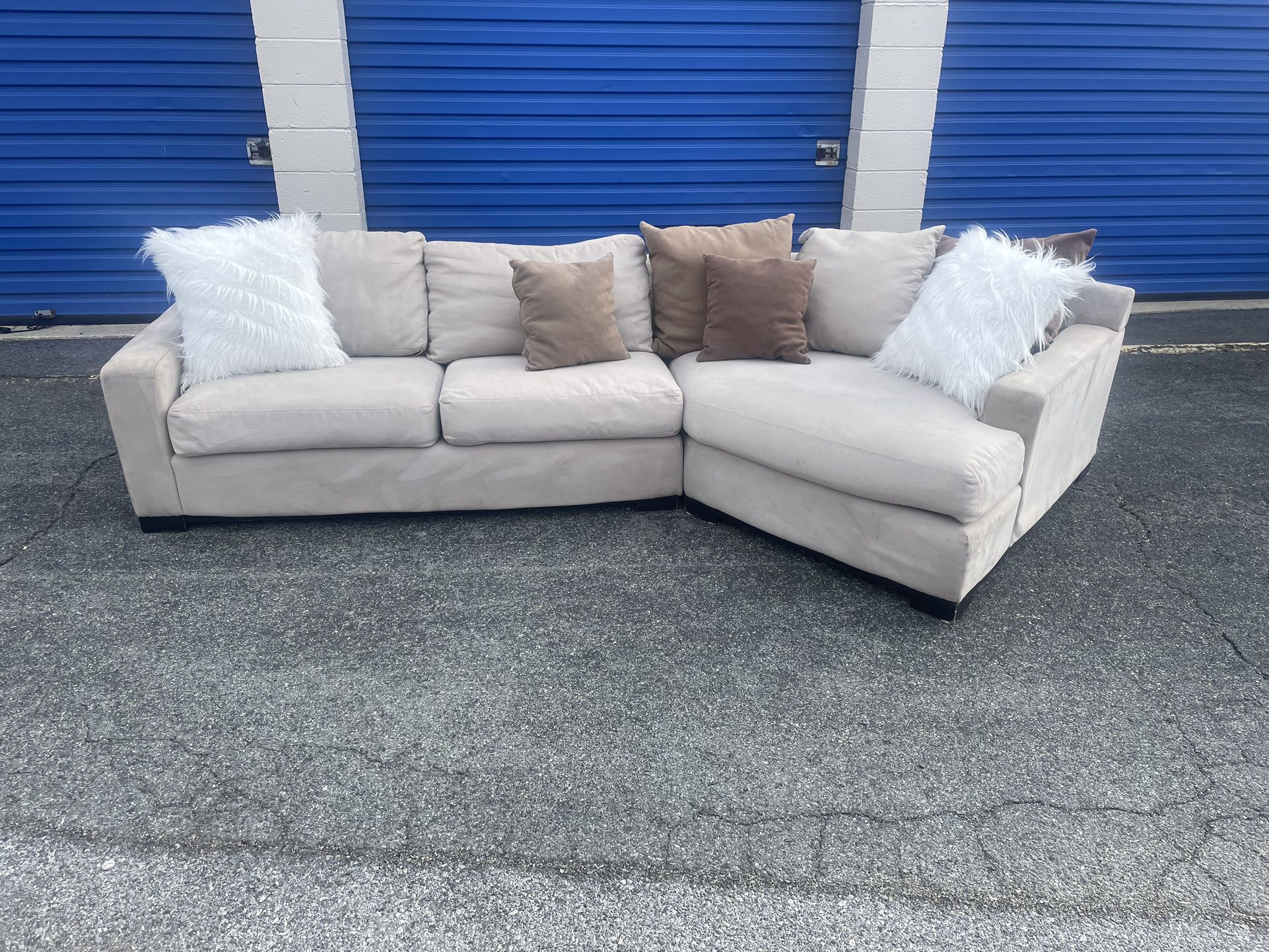 Beautiful Microsuede Sectional Sofa Excellent Condition(FREE DELIVERY)