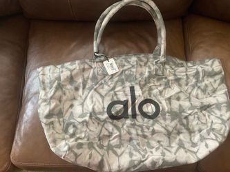 ALO CANVAS BAG