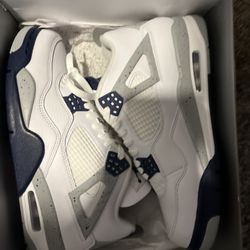 Midnight Navy 4s