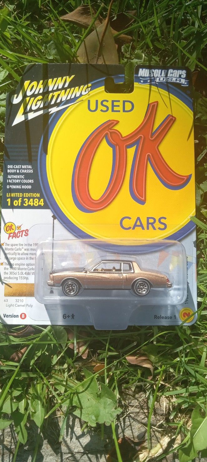 Johnny Lightning 1980 Chevy Monte Carlo