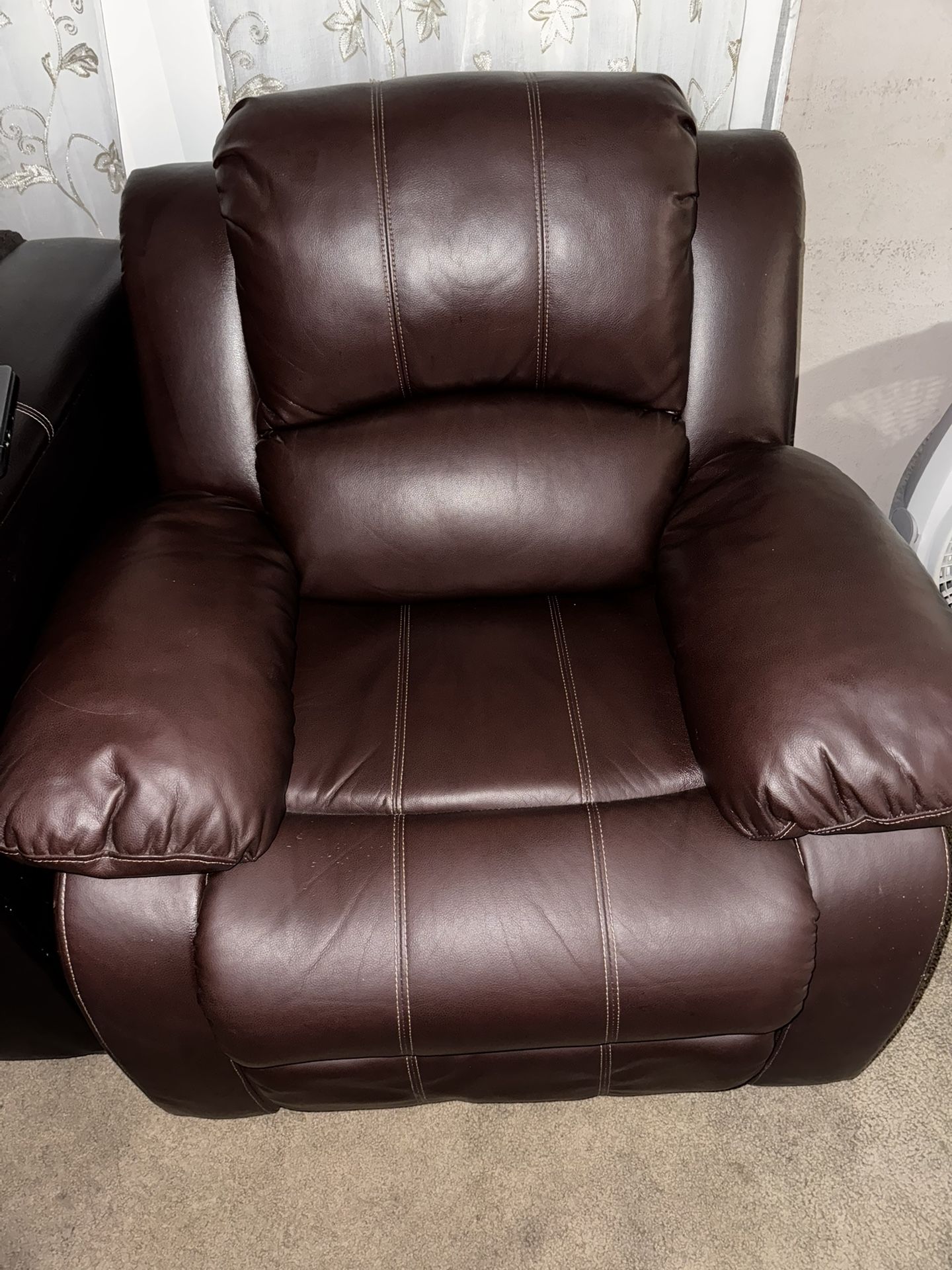 Recliner Chair 