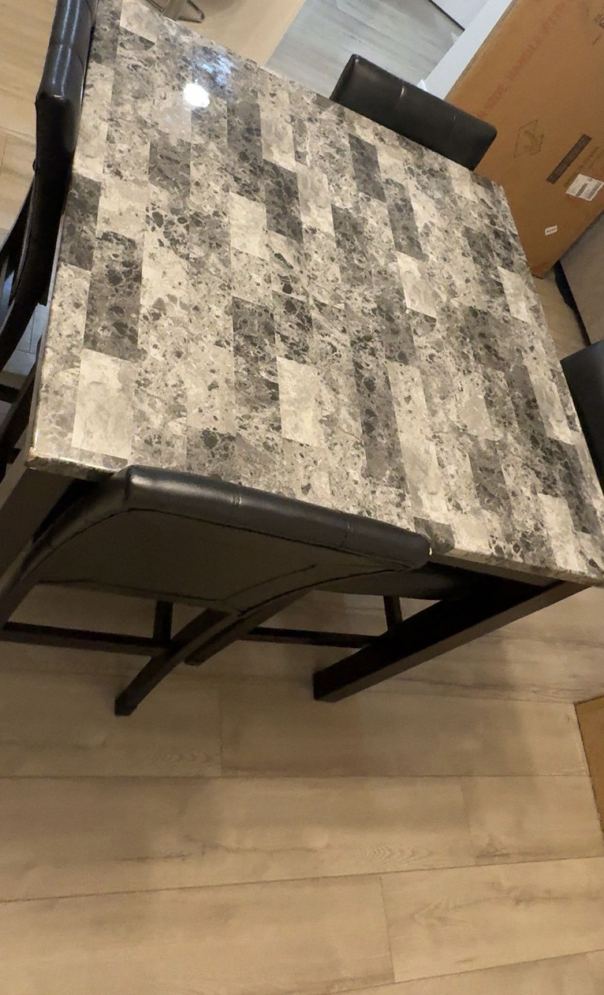 44” Modern Dining Set – Table + 4 Faux Leather Chairs