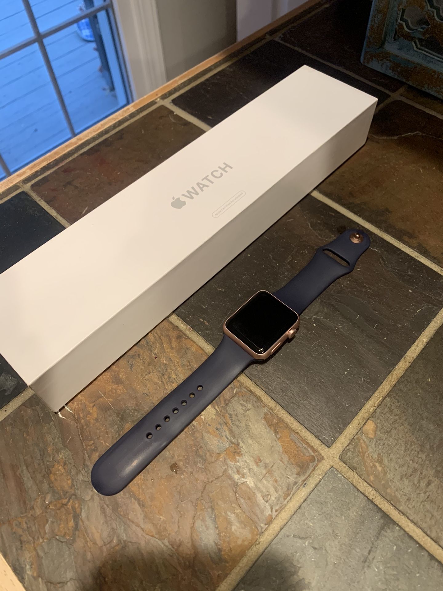 Apple Watch series 1 rose gold 42mm