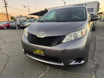 2014 Toyota Sienna