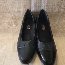 Murano American Women's Pumps