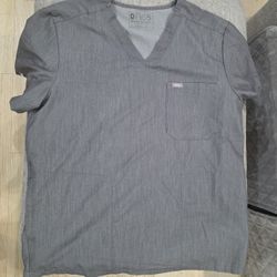 Figs men's Graphite - Three- Pocket Scrub Top - L/ Graphite