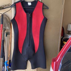 Womans Size Small Scuba Gear 