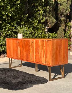 Crate & Barrel 70” Hayes Large Acacia Credenza – MCM TV Stand Sideboard