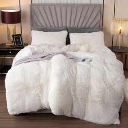 King/CalKing Duvet Cover 3 Pieces (8361)