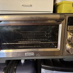 Wolf Gourmet WGCO100S Countertop Convection Oven Stainless Steel Silver Knobs