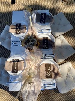 Table Setting Decorations 