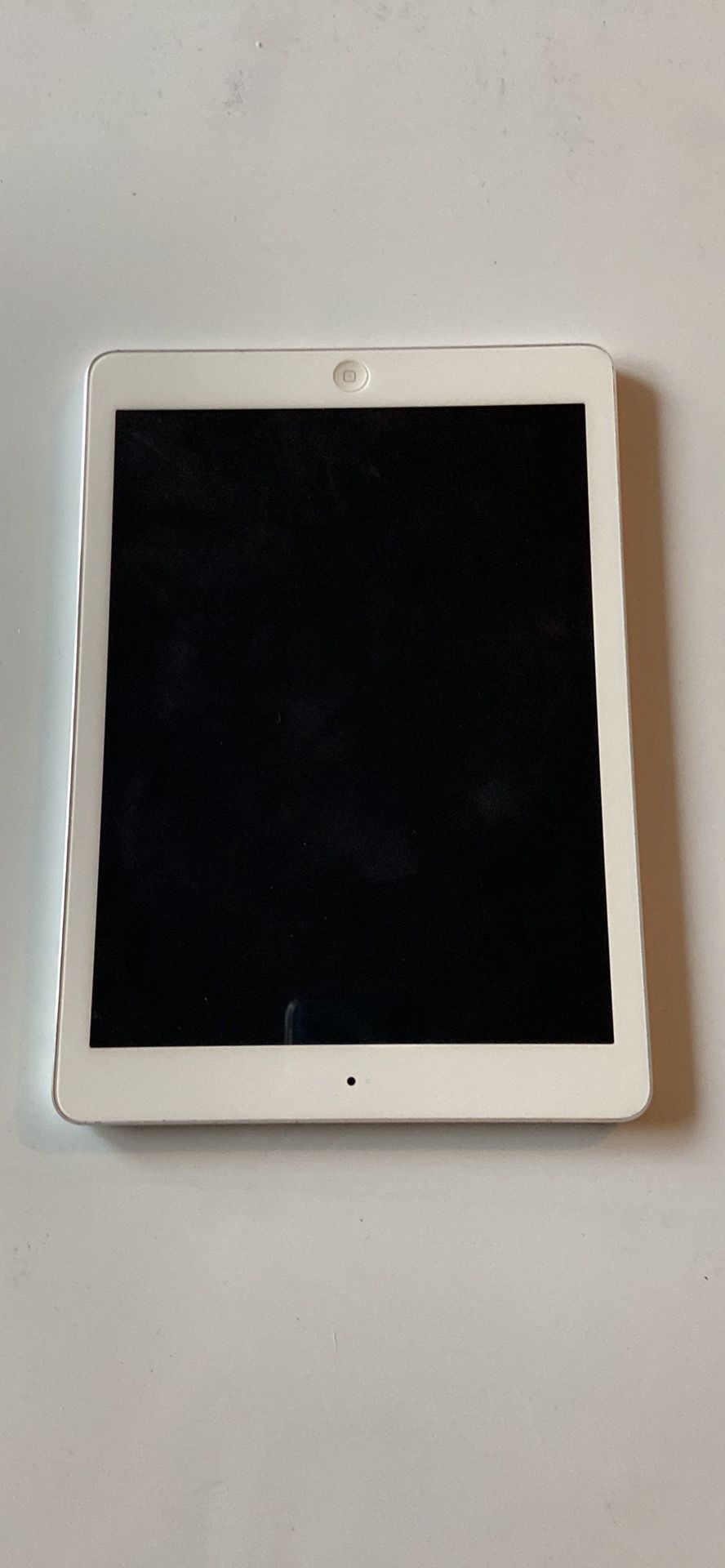 iPad Air For Sale 3rd Or 4th Generation. 