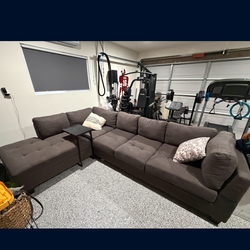 Sofa / sectional