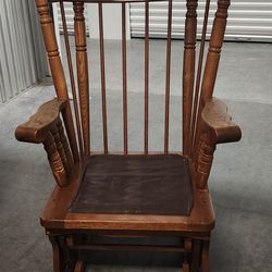 Solid Wood Glider Rocking Chair