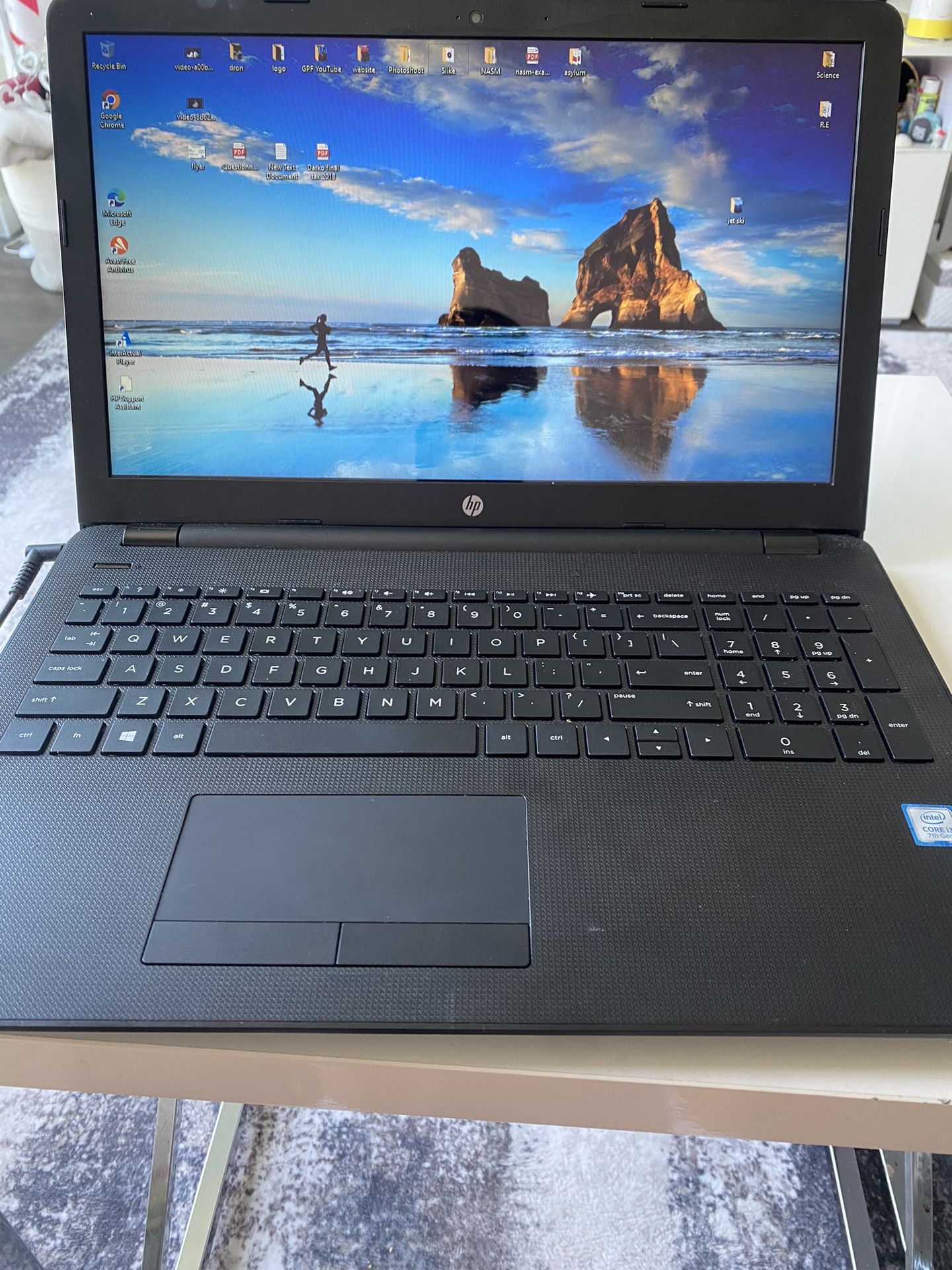 HP Laptop 1TB Touchscreen With CD DVD Reader for Sale in Los Angeles ...