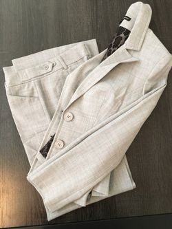 Express suit with pants size 0