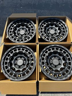Black Rhino Chamber 6x5.5 17” Matte Black Wheels