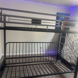 Bunk/Day Bed With Mattress 