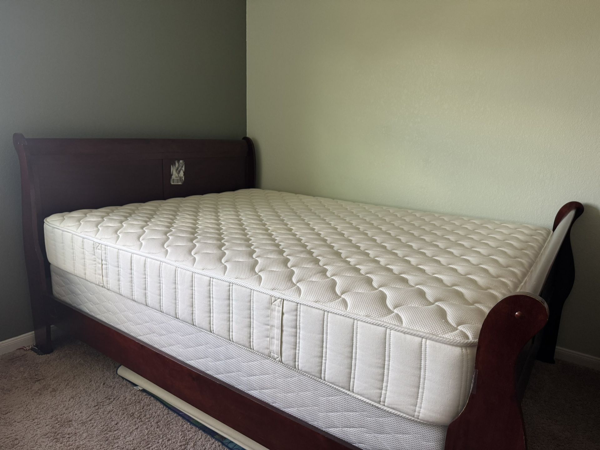 Queen Sleigh Bed With Mattress And Box spring - Excellent Condition