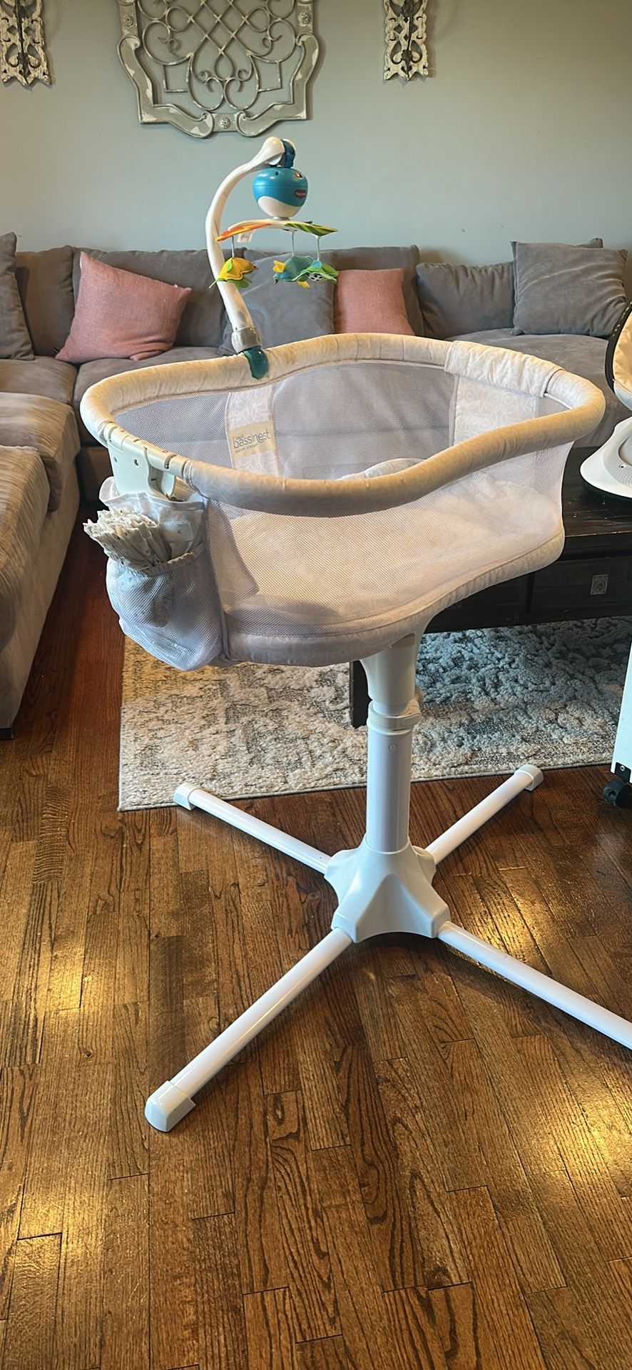 CONGRATULATIONS 🎊🍾🎉🎈 Crib, Bassinet, & rocker… Buy separately or ALL 3