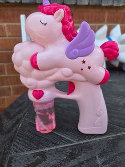 Unicorn and Standard Bubble Gun Set