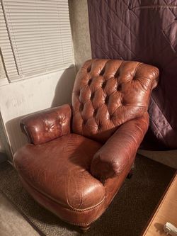 Brown Leather Tufted Club Chair