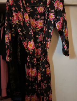 Womens Robe Size XS