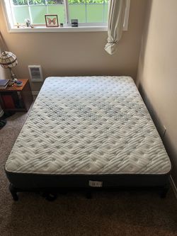 Beauty rest Queen Mattress