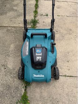MAKITA lawn mower no battery !