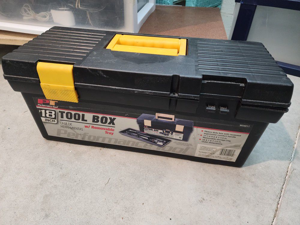 Tool Box, 18" With Removable Tray