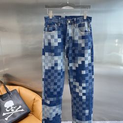 LV Men’s 2025 Jeans New 