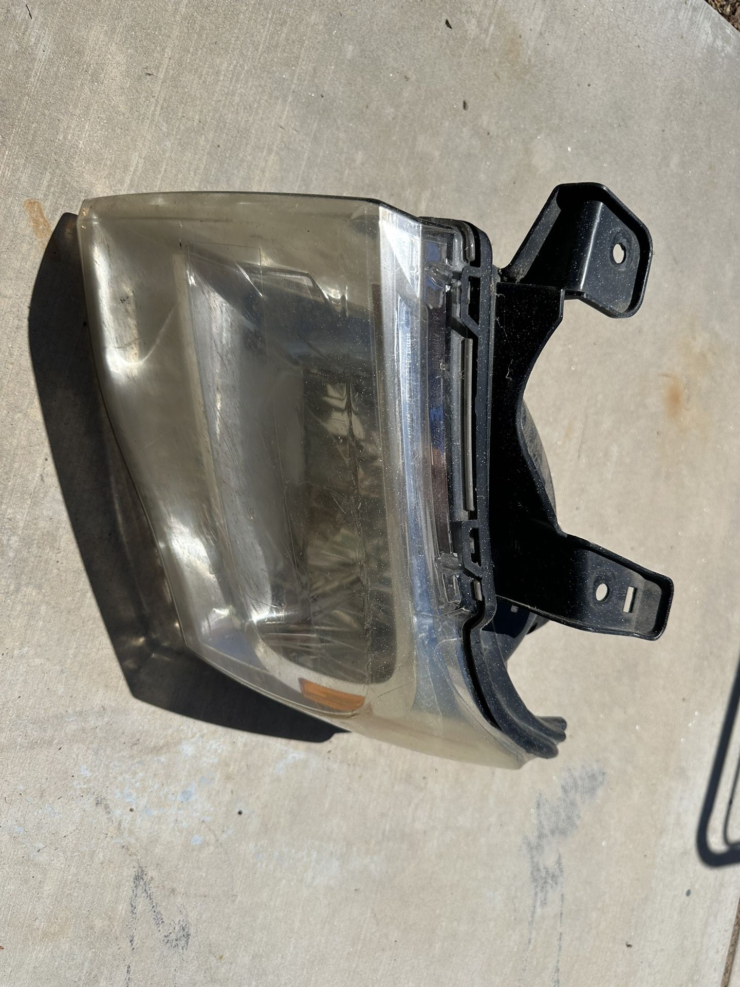 2007-2014 Ford Expedition Headlight Driver