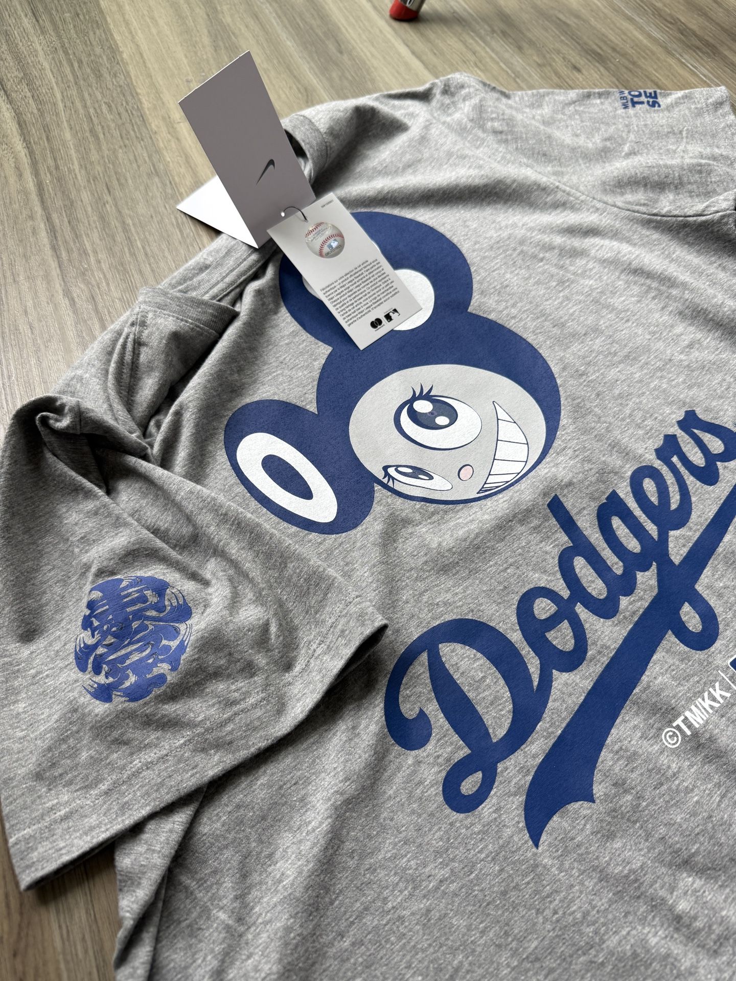 Size L Dodgers Takashi Murakami MLB Tokyo World Series Grey Tee Shirt