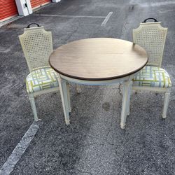 Antique Dixie Regency Dining Set